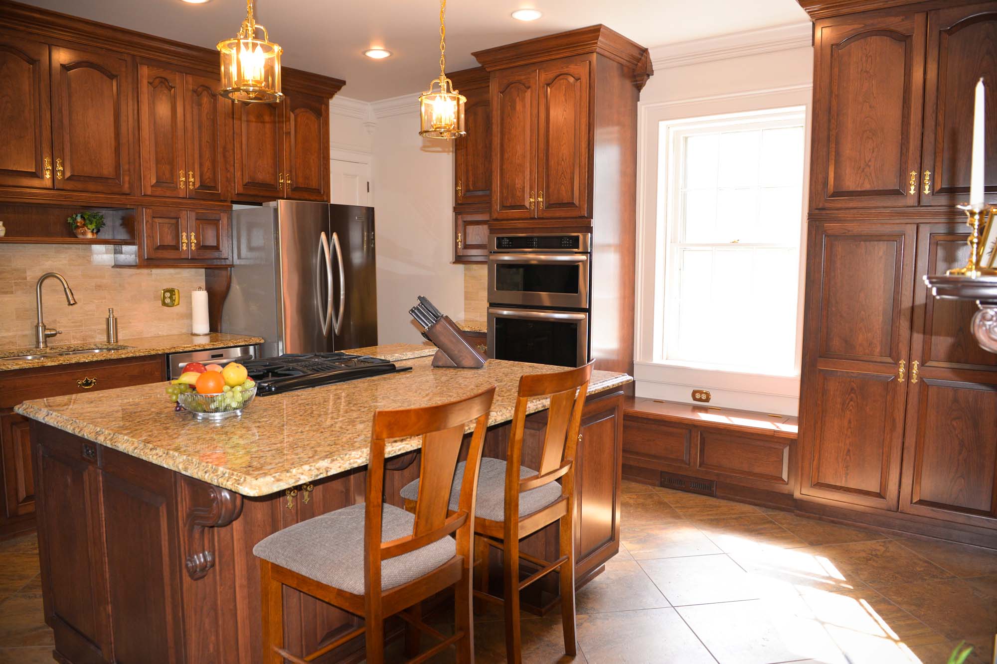 About HW Custom Kitchens, Inc.